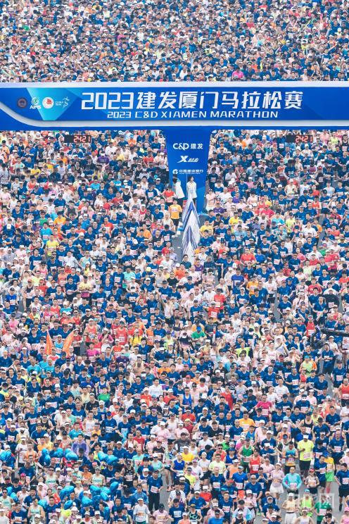 昨天！4月2日厦门马拉松比赛盛况报道(图1)