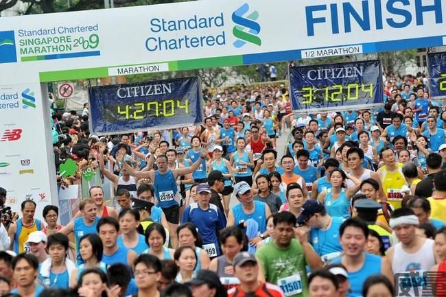 【国际马拉松】报名截止11月13|2023“渣打”新加坡马拉松12月3日开跑！(图1)
