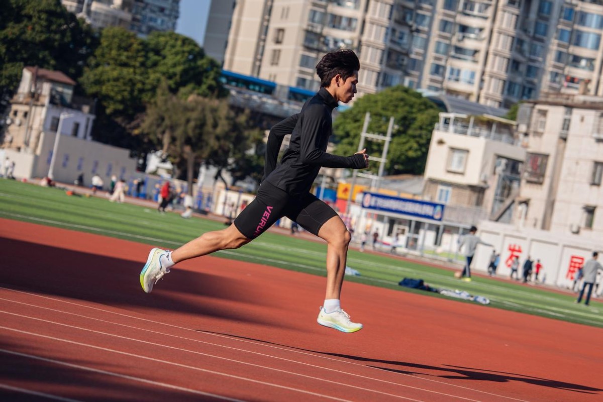 VEIRUN威量加入全国青少年体育联合会，以硬核科技赋能新生代跑者(图2)